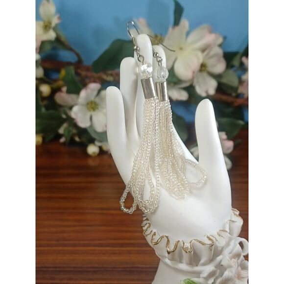 Dazzling Beautiful Dangle Drop Seed Beaded Pierced Earrings Clear Translucent - Picture 4 of 7